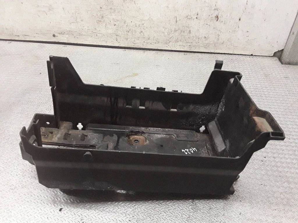 Battery box tray 22818745
