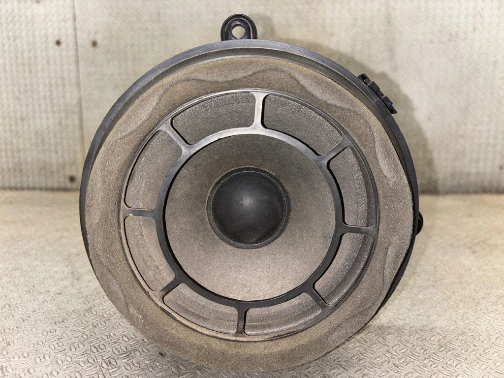 Front door speaker 2752507868