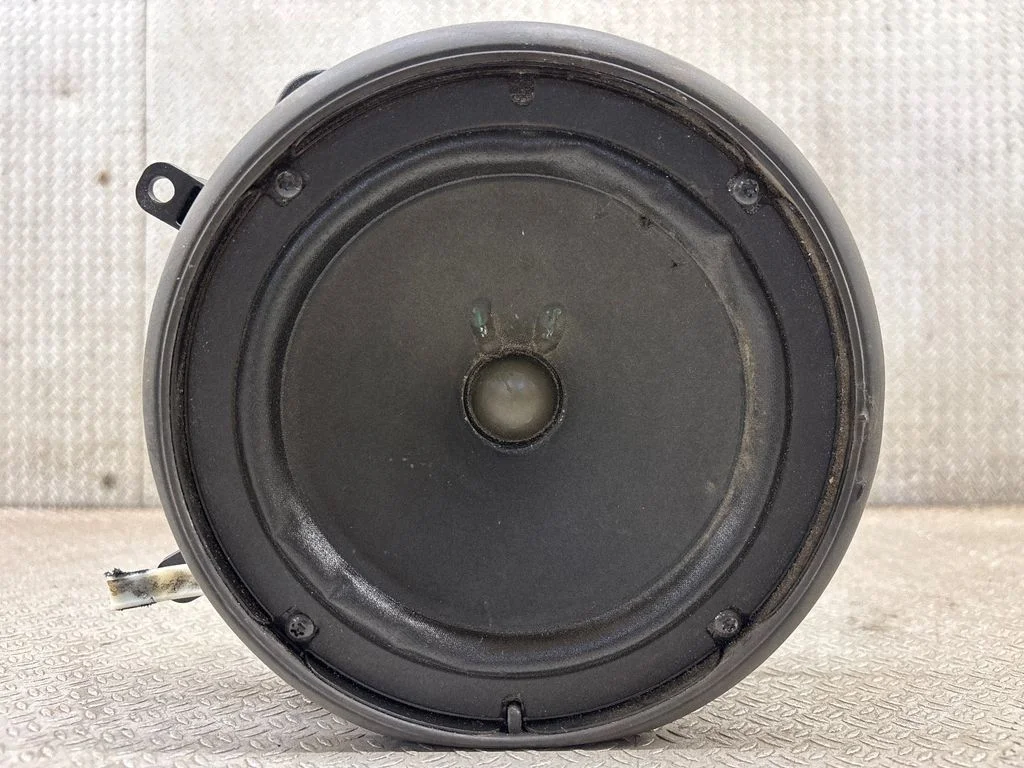 Front door speaker 8E0035411R