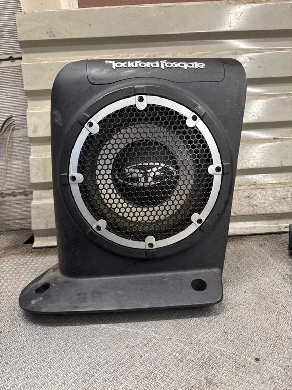 Bassikõlar 8720A012