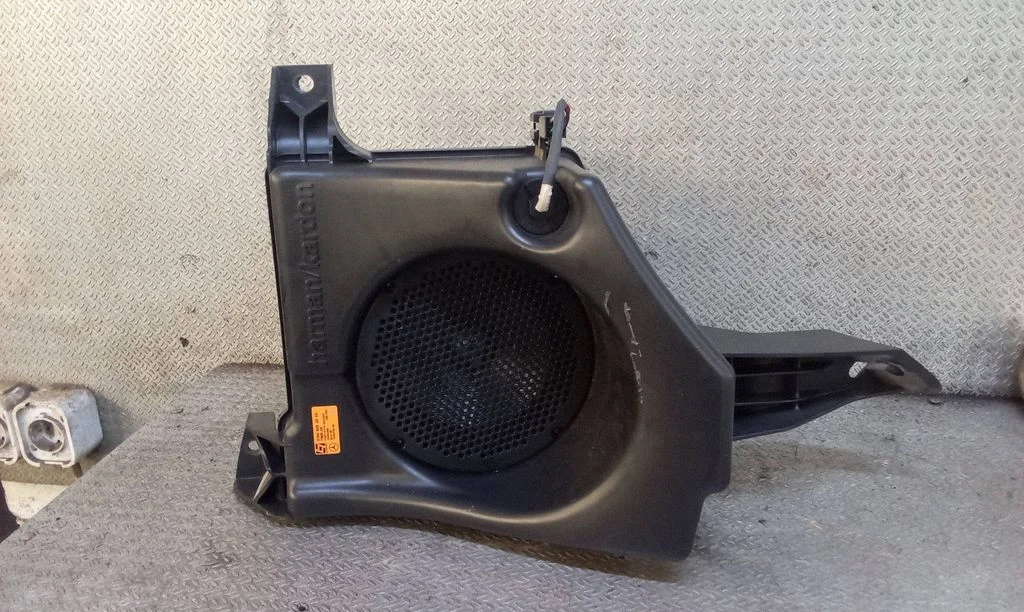 Subwoofer speaker A1648202202