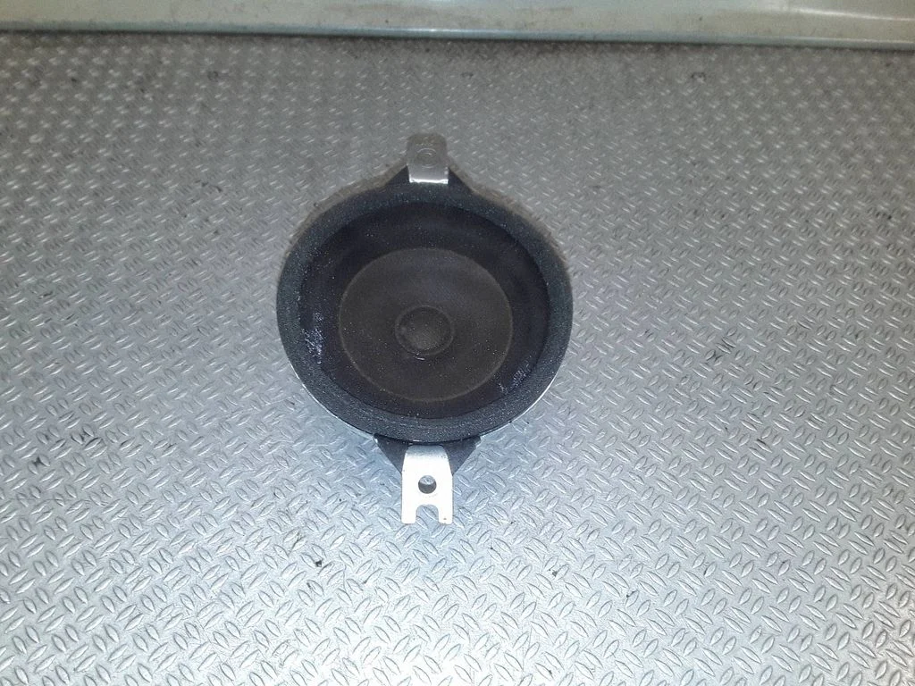 Panel speaker 96320AY000