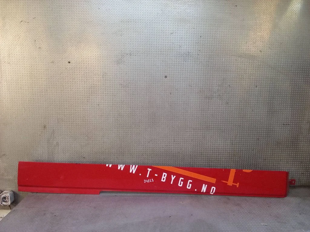 Sliding door rail trim – Volkswagen Transporter - Caravelle T5 (2003-2015)