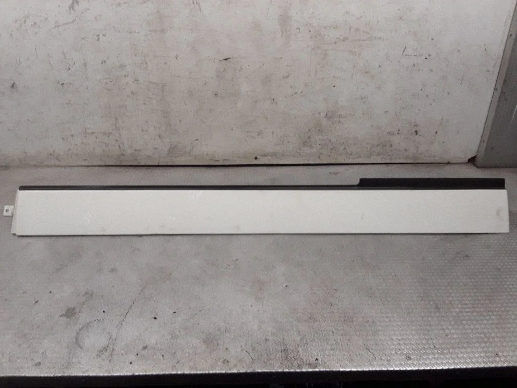 Sliding door rail trim – Volkswagen Transporter - Caravelle T5 (2003-2015)