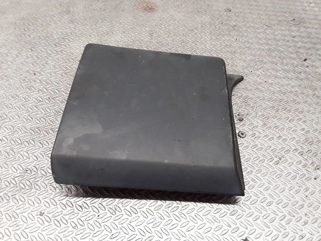Fuel tank cap trim – Renault Trafic III (X82) (2014-)