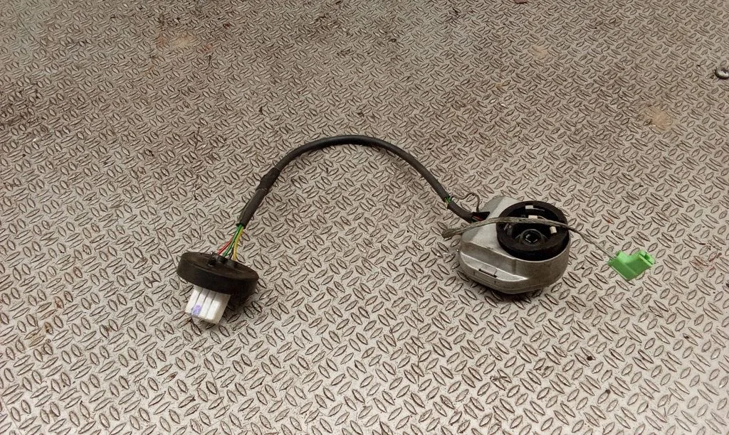 Headlight/headlamp wiring loom/harness