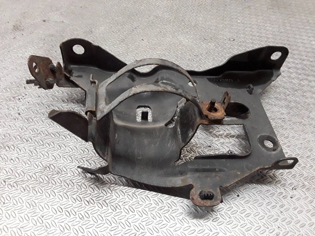Fuel filter bracket/mount holder 164192090R
