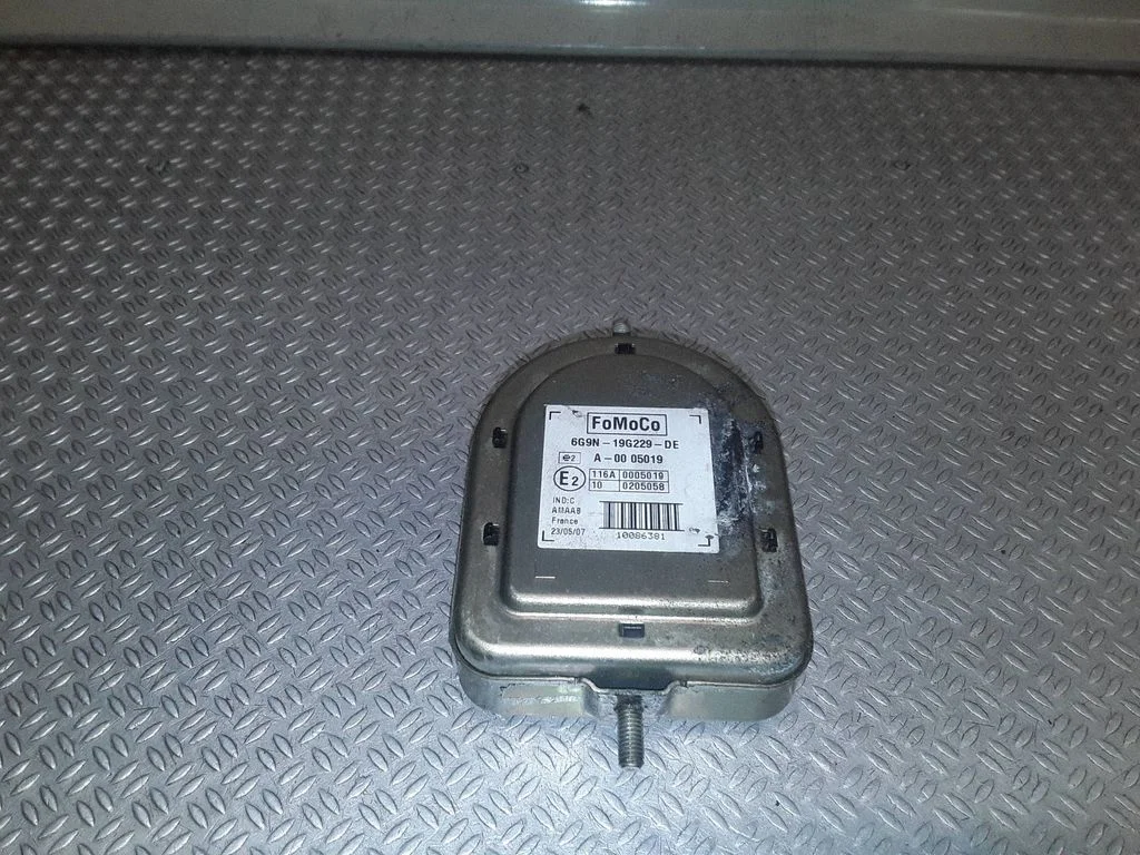 Alarm system siren 6G9N19G229DE