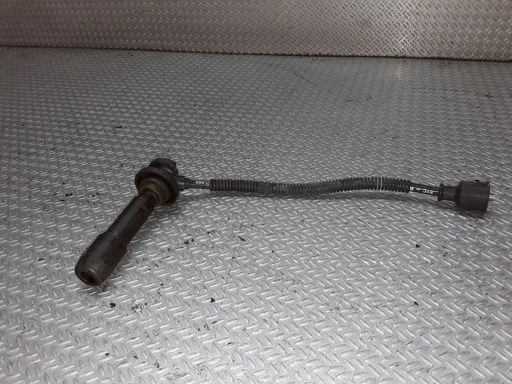Plug wire – KIA Sportage (1995-2004)
