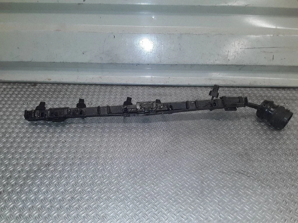 Kütusepihustite juhtmed – Volkswagen Touareg I (2002-2010)