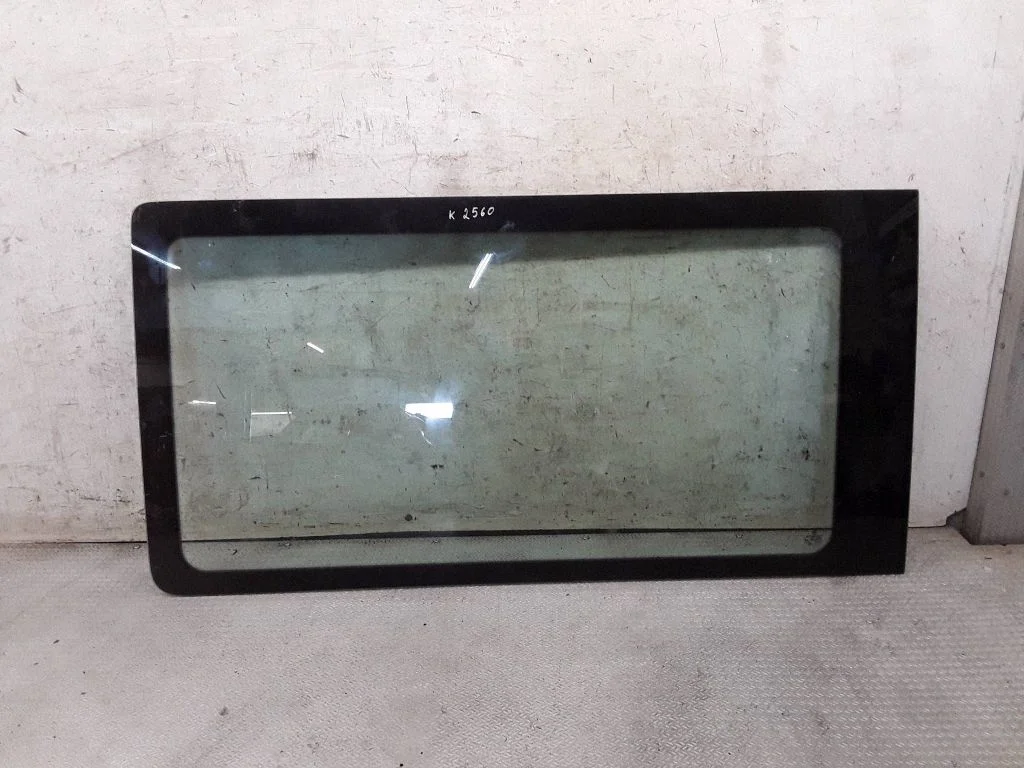 Sliding door window/glass – Volkswagen Transporter - Caravelle T5 (2003-2015)