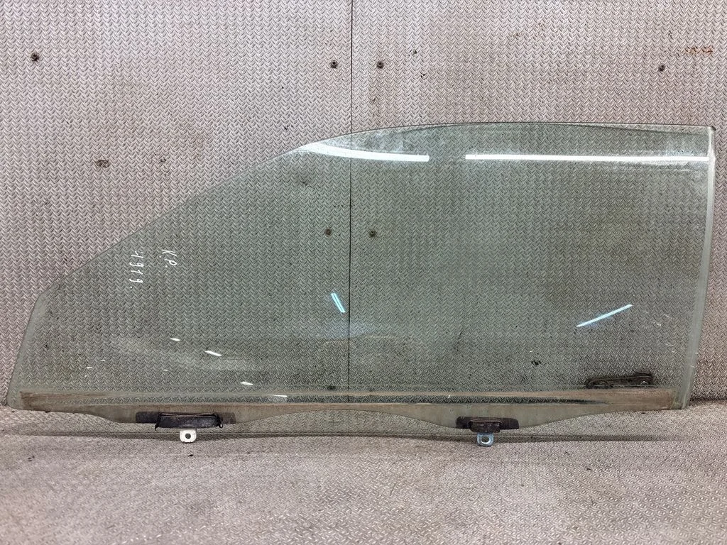 Front door window/glass (coupe) – front left