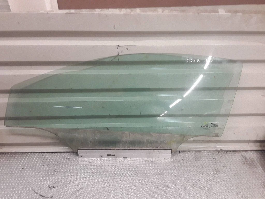 Front door window/glass (coupe) – Opel Astra H (2004-2012)