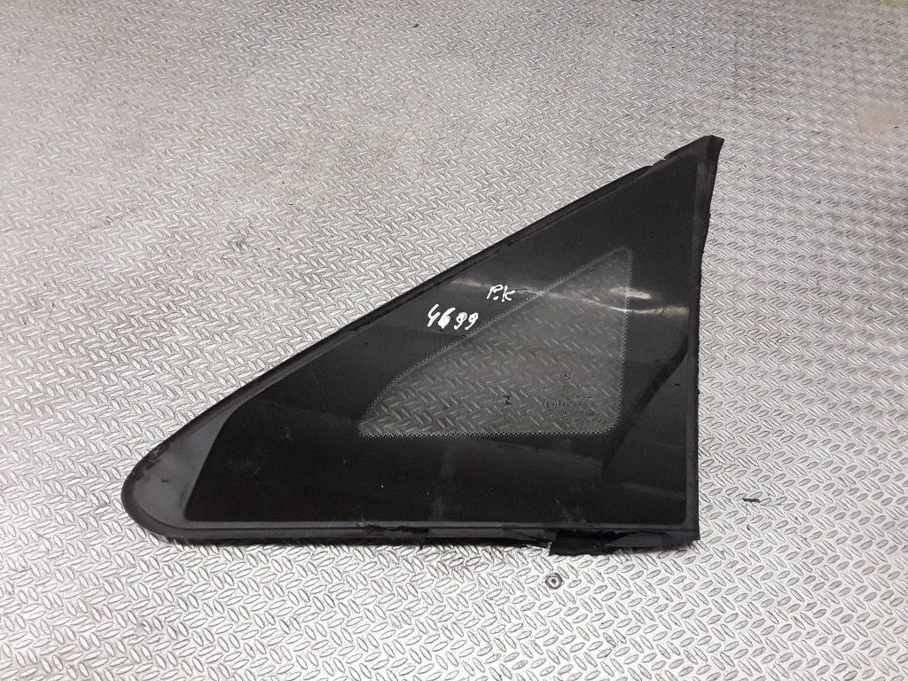 Front triangle window/glass – Mercedes-Benz Vito Viano W447 (2014-)
