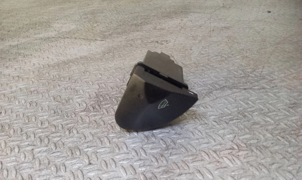 Windscreen/window heater switch 864W0171