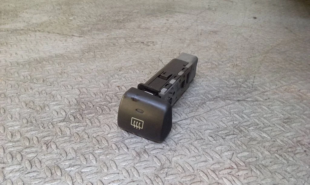 Windscreen/window heater switch 9371026500