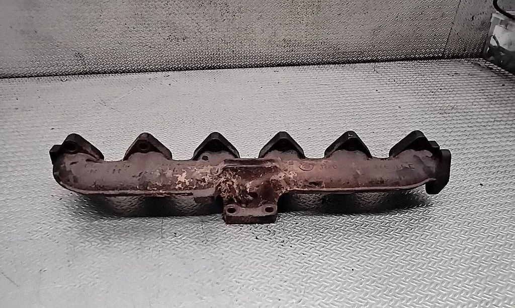 Exhaust manifold 2248166E