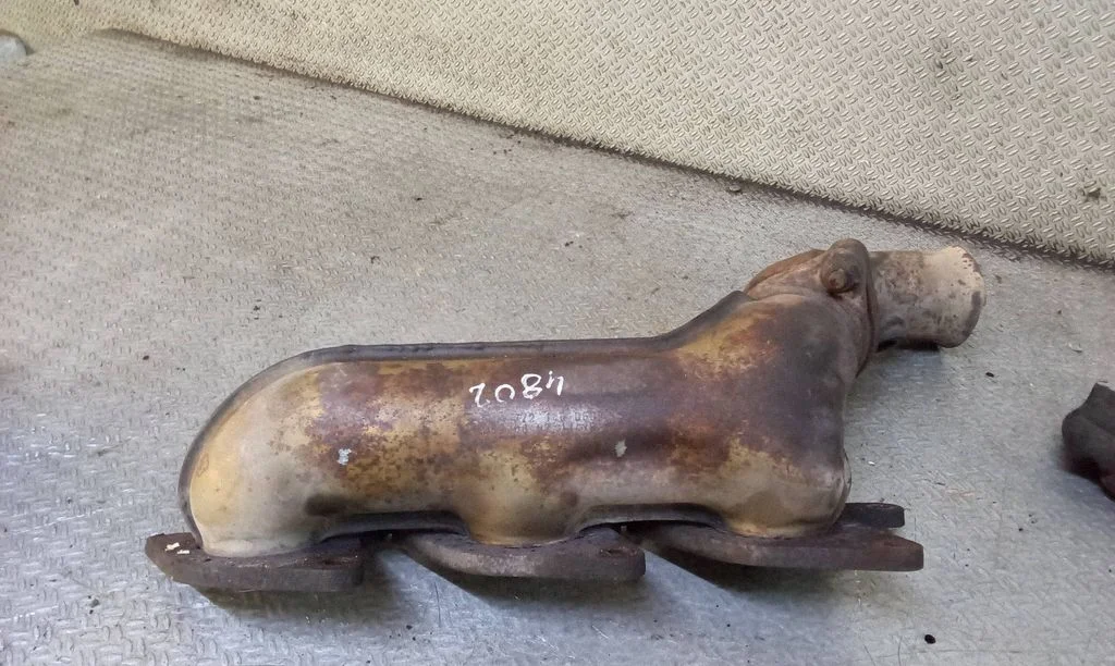 Exhaust manifold A2721400609