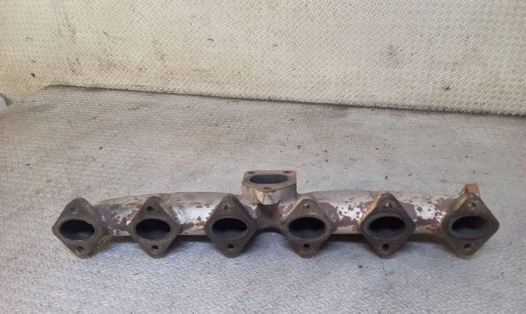 Exhaust manifold