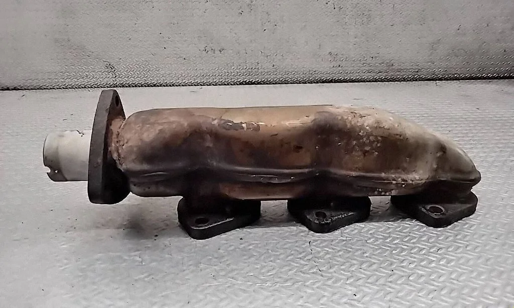 Exhaust manifold 059253034L