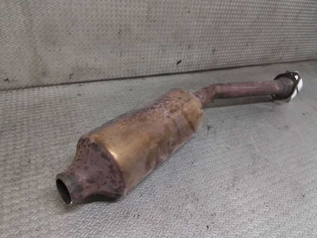 Front muffler/silencer – Citroen C4 I (2004-2010)