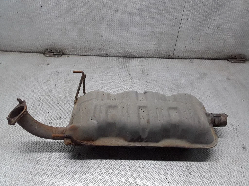 Middle muffler/silencer – KIA Sorento (2002-2009)