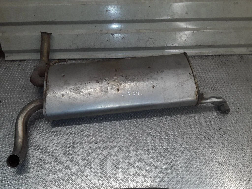 Rear muffler/silencer tail pipe