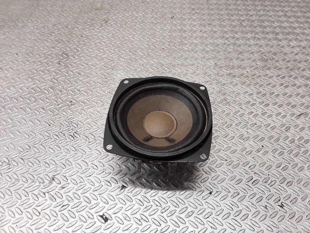 Parcel shelf speaker 4F5035361