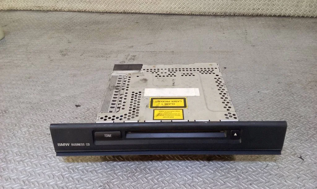 CD/DVD changer 65126919066