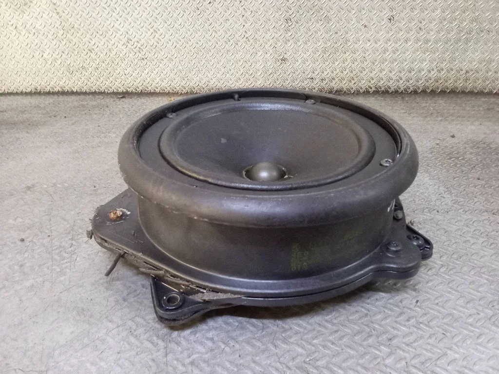 Rear door speaker 4E0035411H