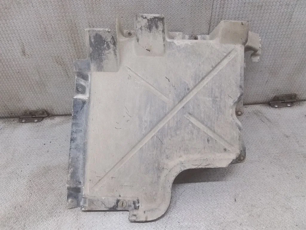 Rear underbody cover/under tray 7H3825211A