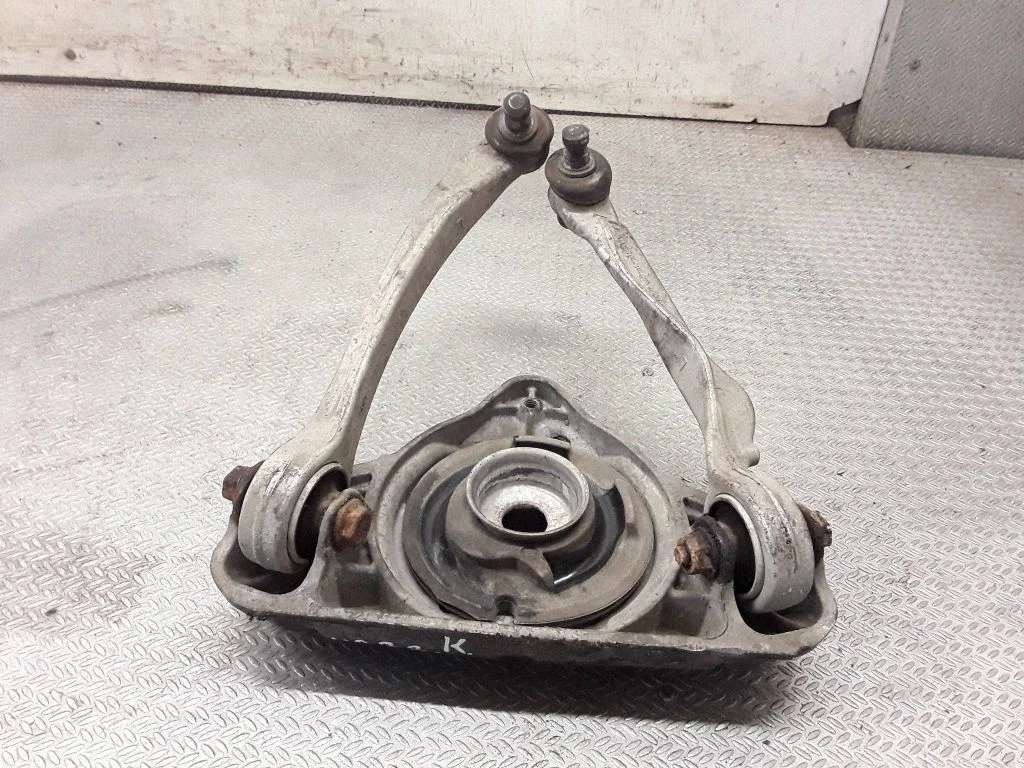 Coil spring mount 8E0412383