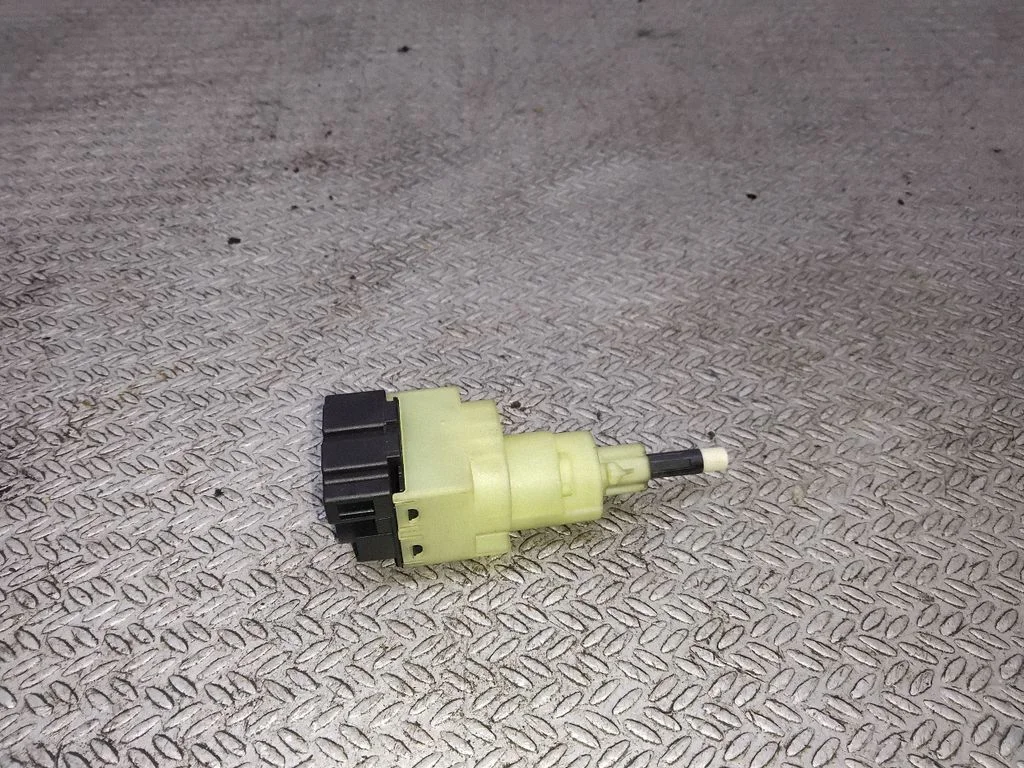 Clutch pedal sensor 7H0927189