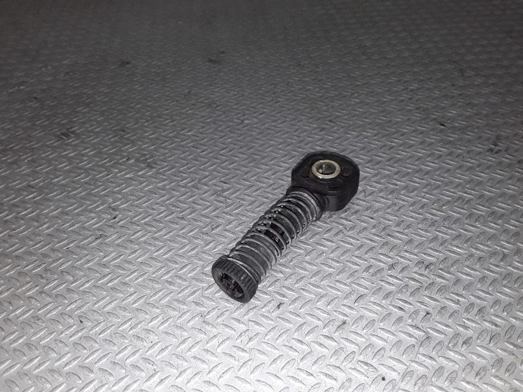 Gear shift rod – Volkswagen Golf Plus (2005-2013)