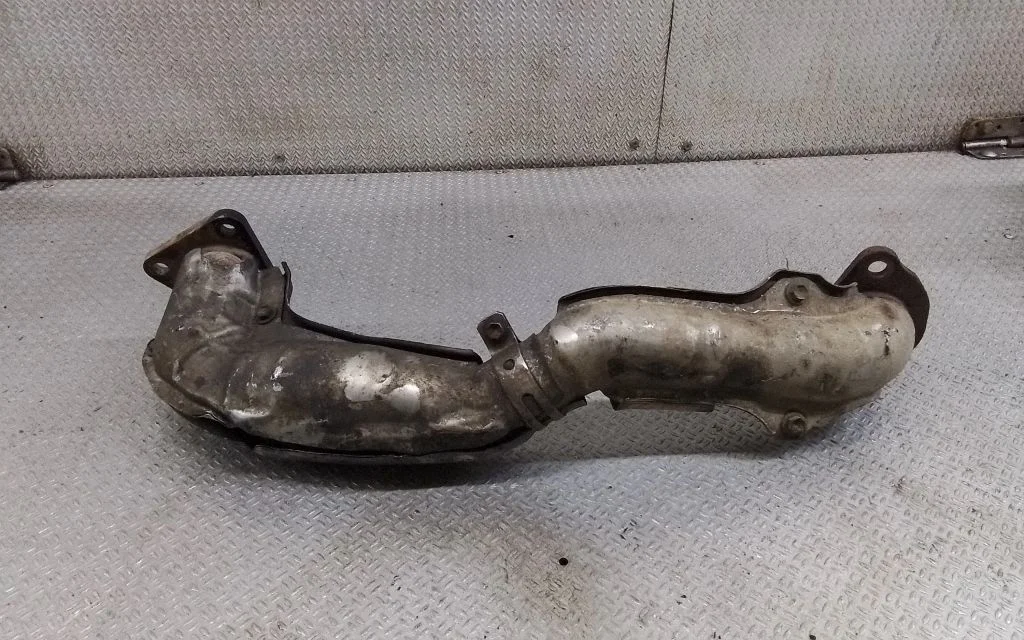 Other exhaust manifold parts