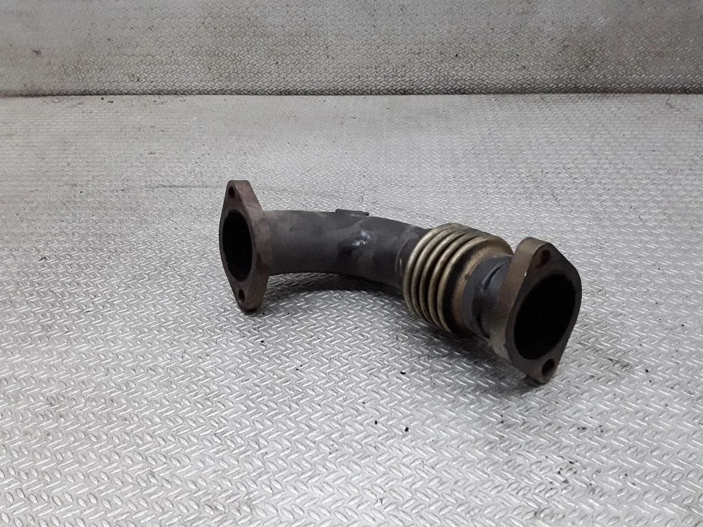 Other exhaust manifold parts