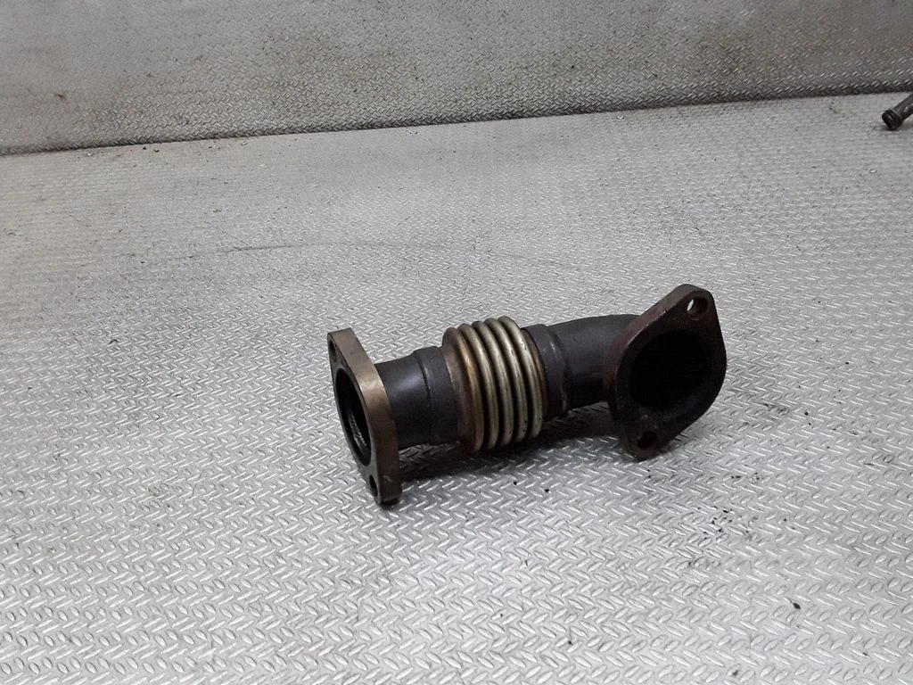 Other exhaust manifold parts