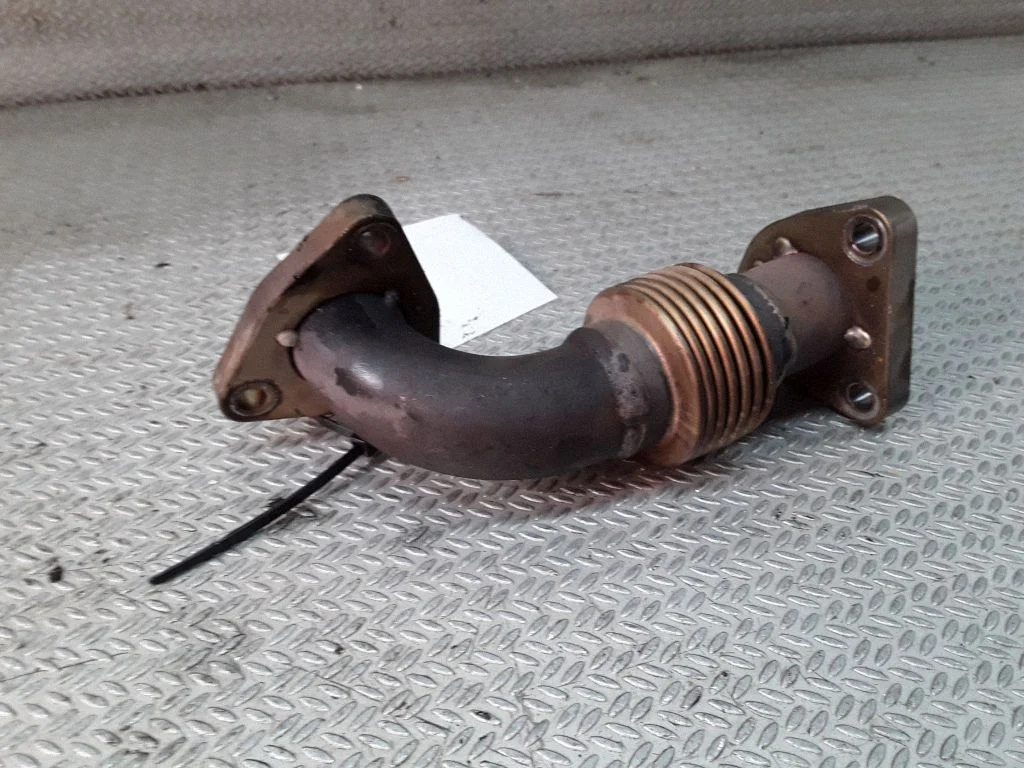 Other exhaust manifold parts
