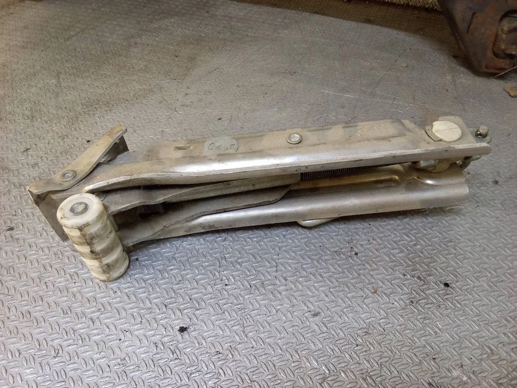 Lift Jack 4E0011031A