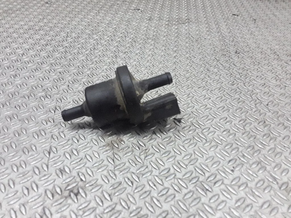 Electromagnetic valve – Volkswagen Polo III 6N 6N2 6NF (1995-2001)