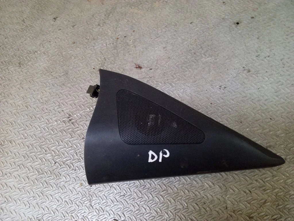 Front door high frequency speaker 876612B010