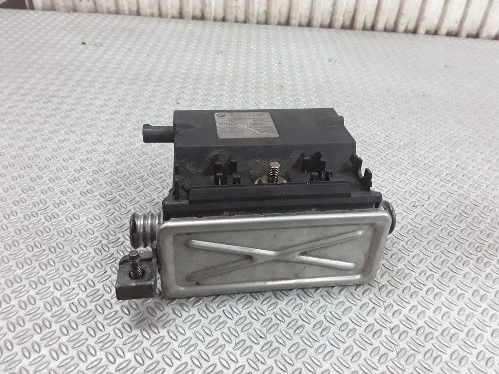 Coolant heater 64126904668