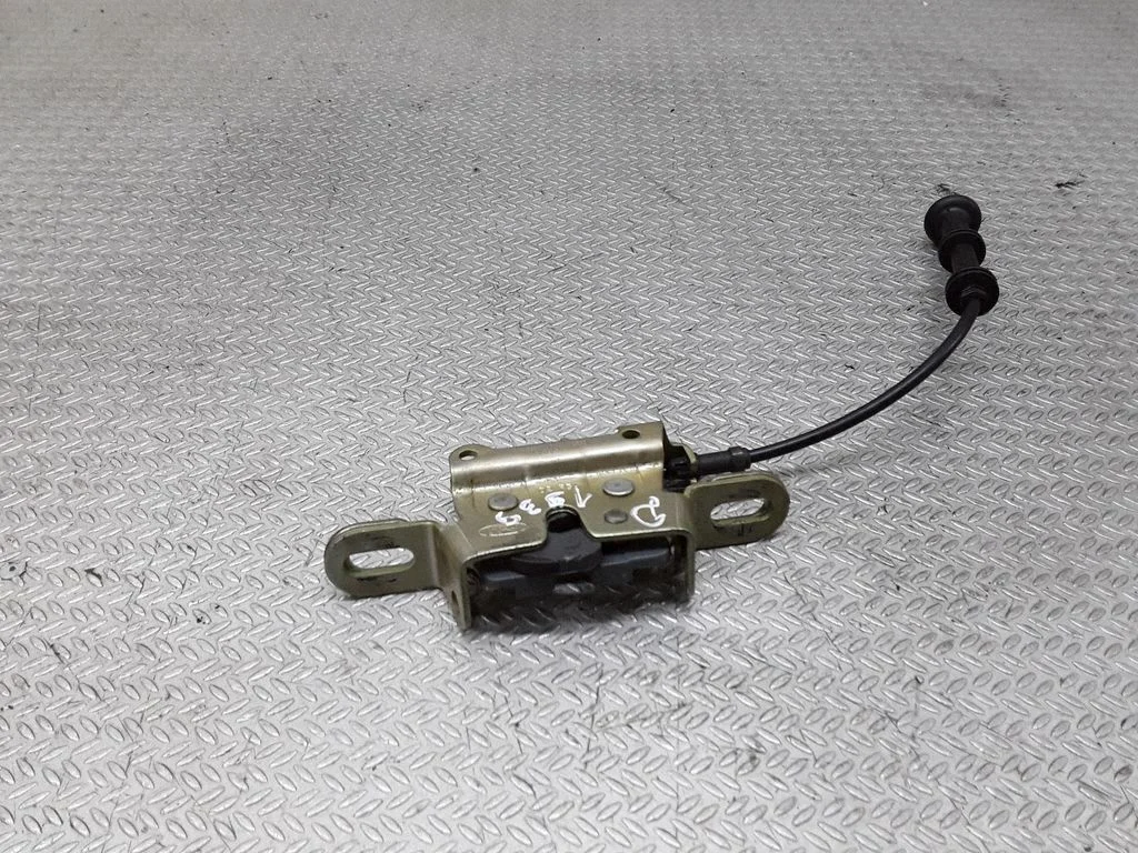 Seat back rest lock catch 98BBC613D61AH – Mercury Cougar VIII (1998-2002)