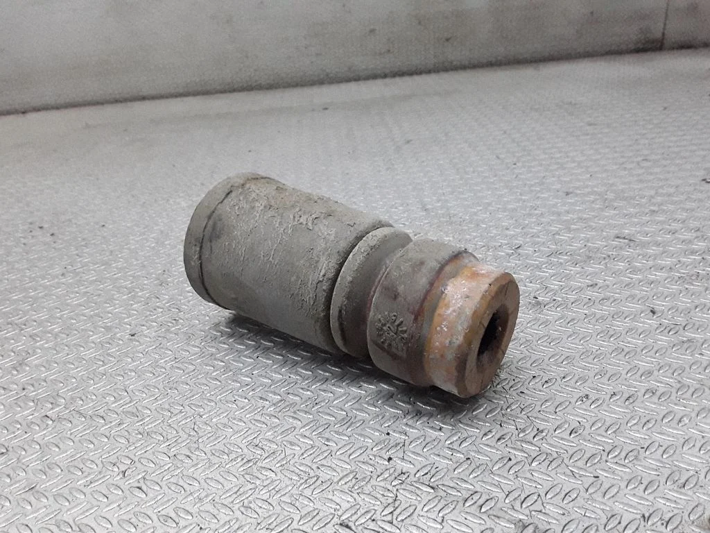 Front shock absorber dust cover boot