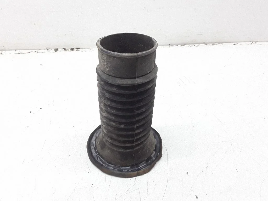 Front shock absorber dust cover boot – right