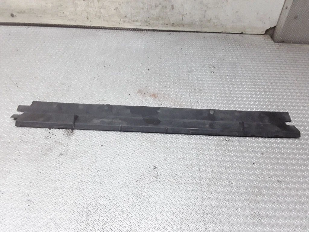 Other engine bay part DHE500020