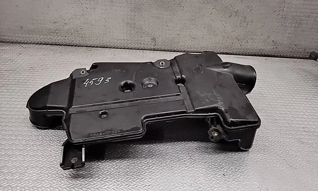Intake resonator
