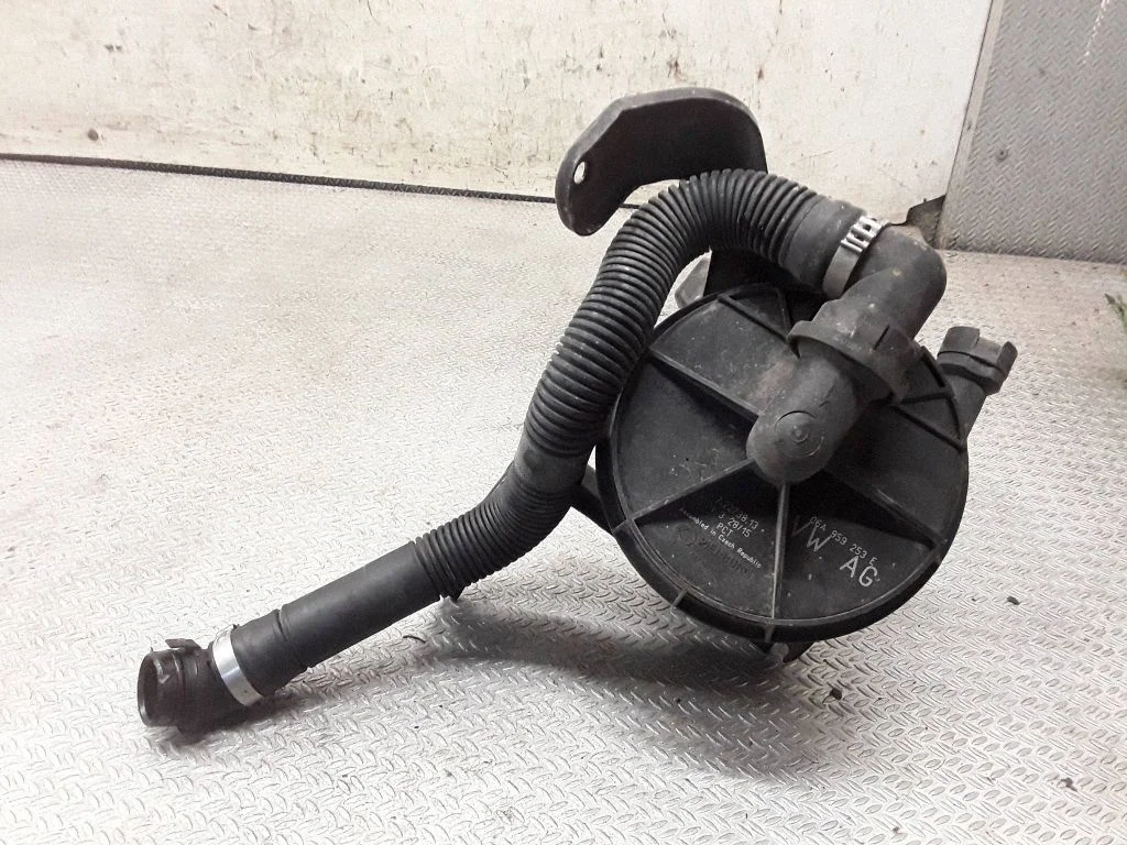 Secondary air pump 06A959253E