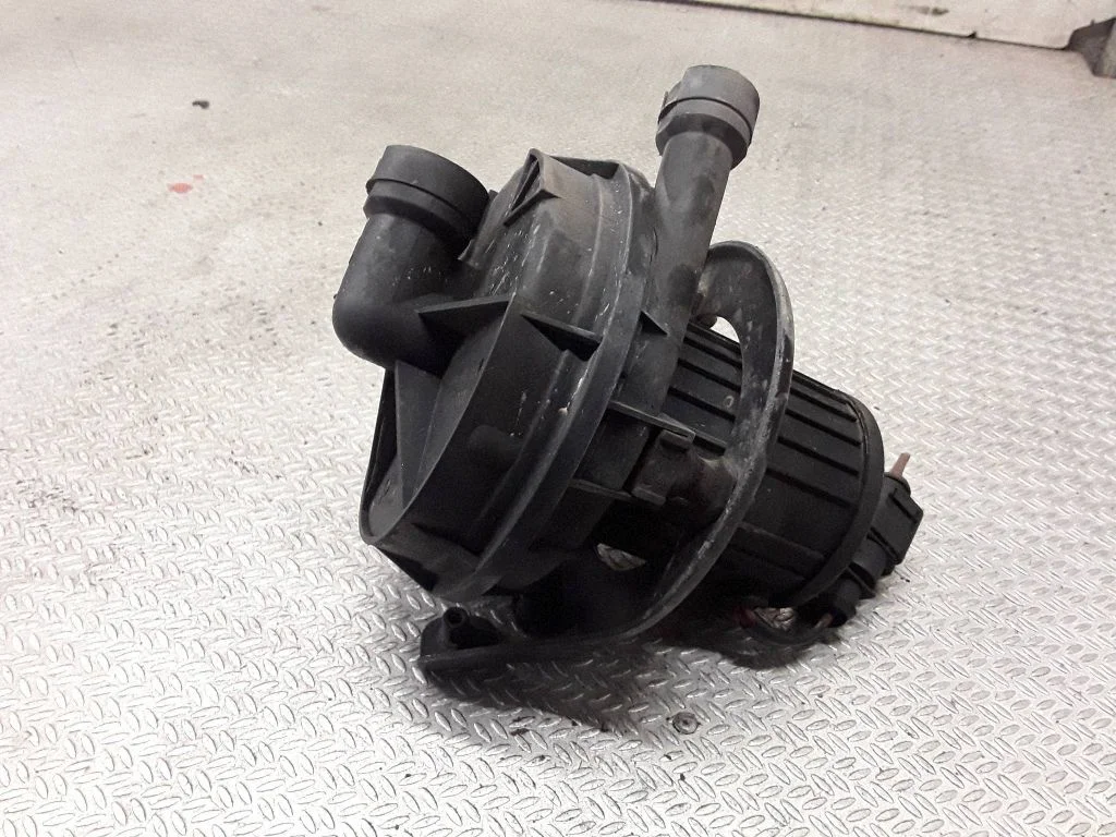 Secondary air pump 06A959253B