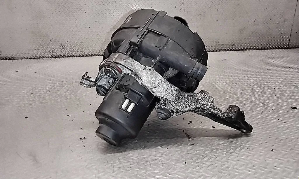 Secondary air pump 0580000026